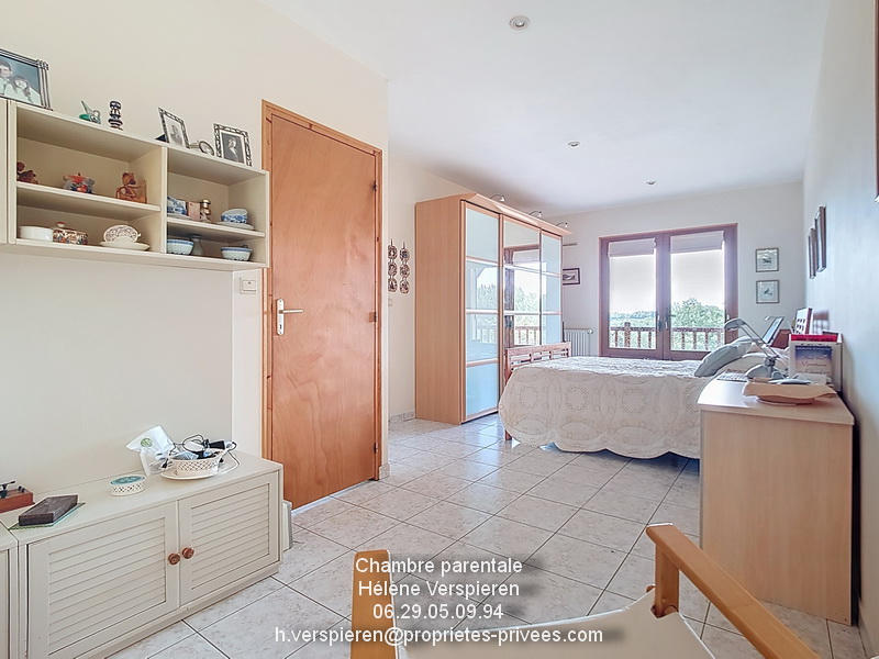 Maison - 164 m² - 7 pièces