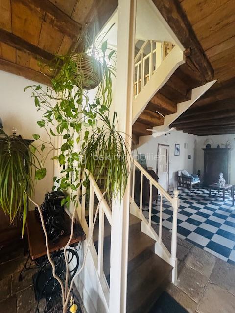 Corps de ferme - 297 m² - 9 pièces