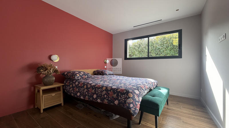 Maison - 322 m² - 8 pièces