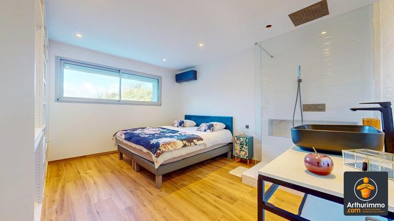 Villa - 135 m² - 6 pièces