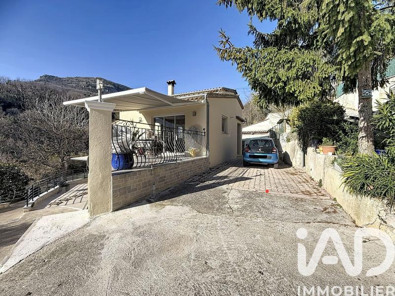 Appartement - 135 m² - 5 pièces