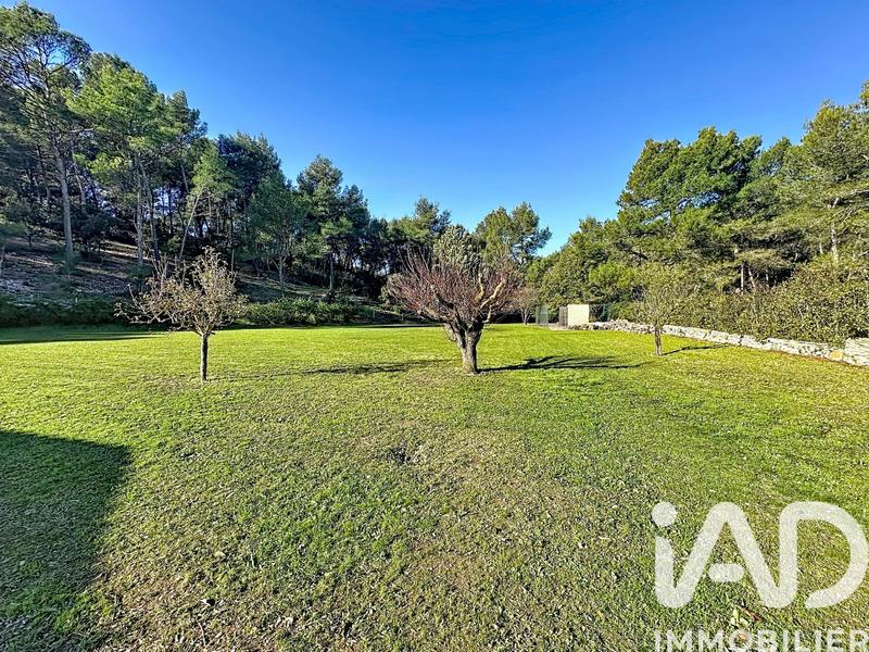 Maison - 230 m² - 8 pièces