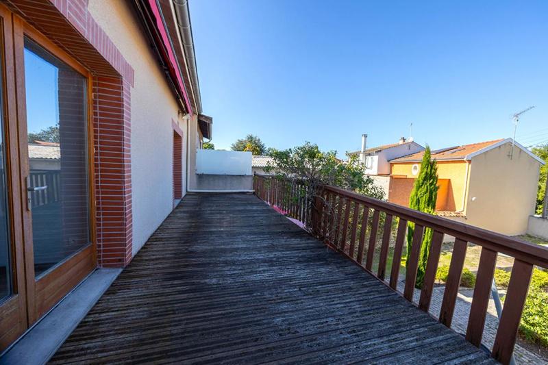 Maison - 270 m² - 8 pièces