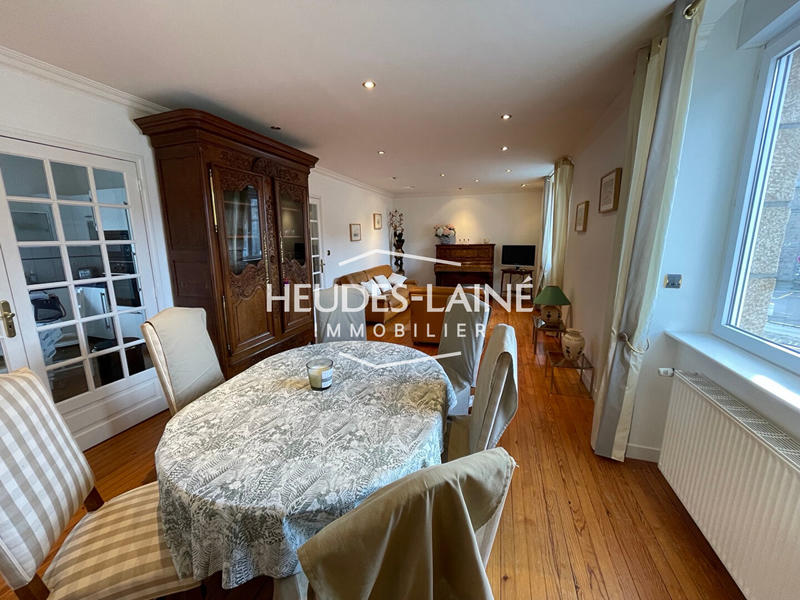 Appartement - 102 m² - 4 pièces