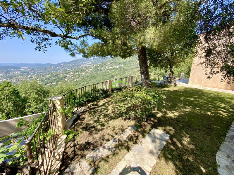 Maison - 145 m² - 4 pièces