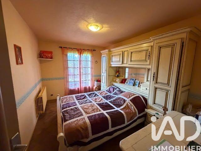 Maison - 111 m² - 5 pièces