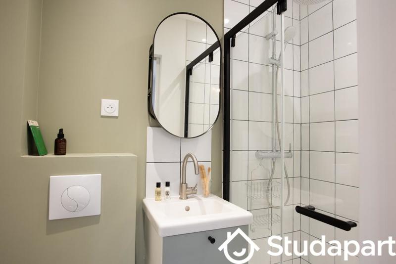 Chambre - 15 m² - 1 pièce