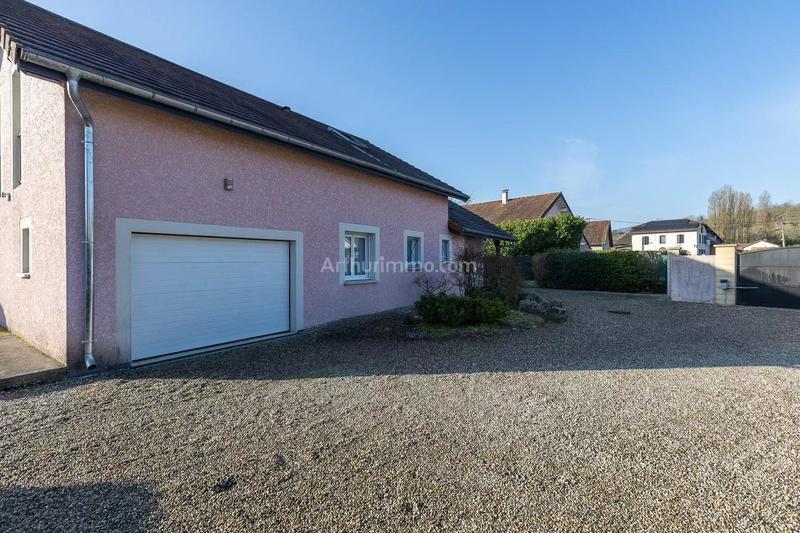 Maison - 170 m² - 5 pièces