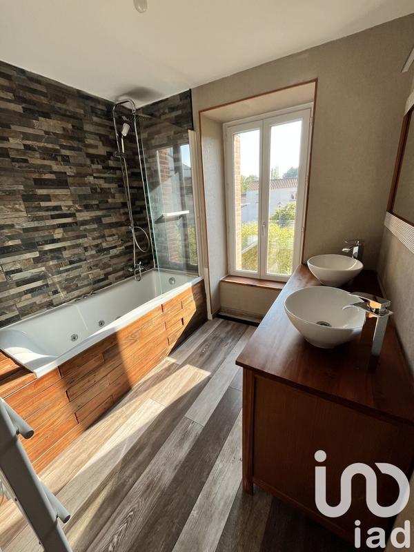 Maison - 125 m² - 5 pièces