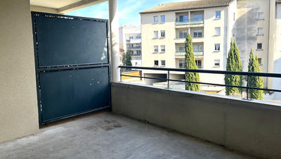 Appartement - 92 m² - 4 pièces