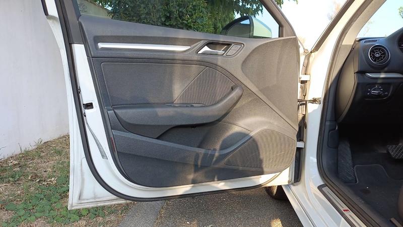 Audi A3 sportback 2 Tdi 150 s-Tronic7 s-Line - Automatique