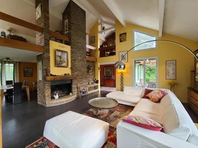 Maison d'architecte - 225 m² - 6 pièces