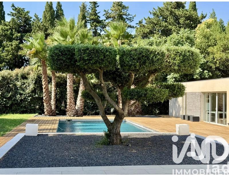 Maison - 225 m² - 5 pièces