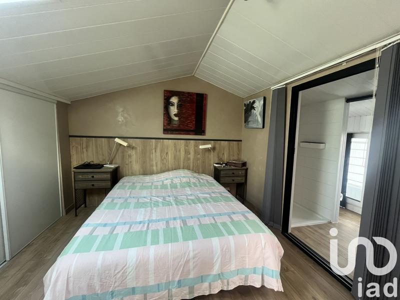 Maison - 276 m² - 9 pièces