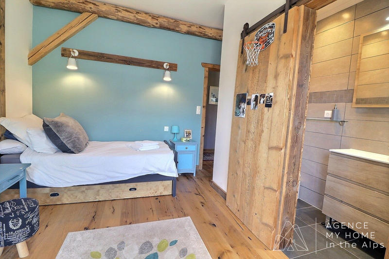 Châlet - 248 m² - 9 pièces