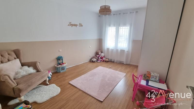 Maison - 140 m² - 4 pièces