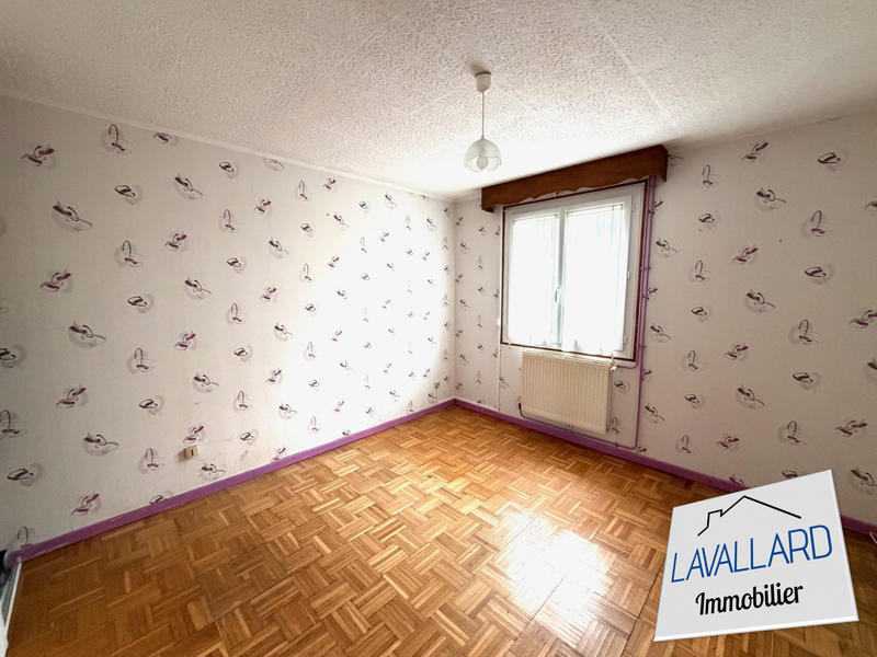 Maison - 80 m² - 4 pièces