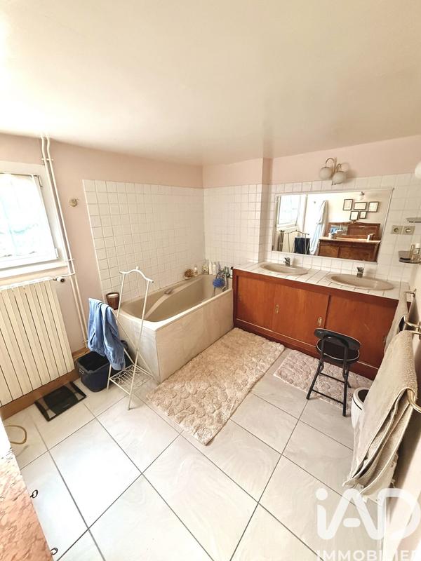 Maison - 165 m² - 6 pièces