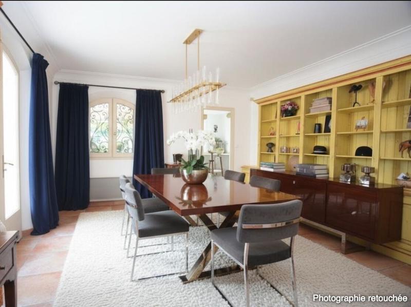 Maison - 436 m² - 8 pièces