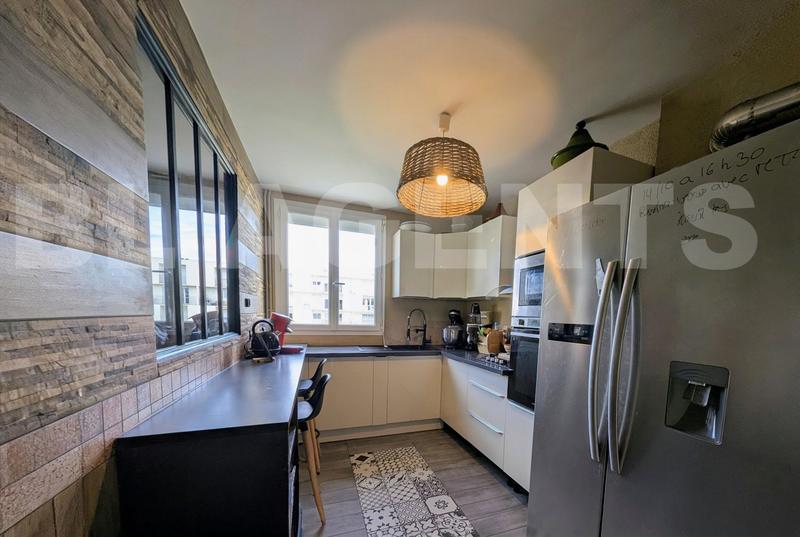 Appartement - 88 m² - 4 pièces