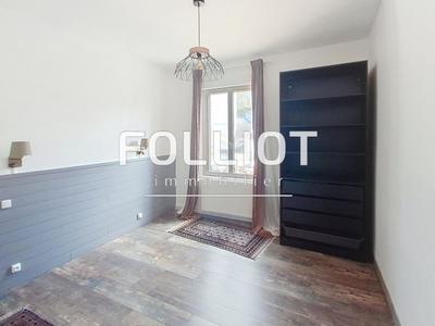 Appartement - 100 m² - 4 pièces