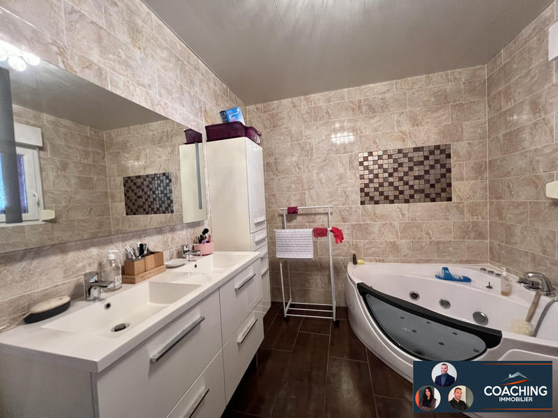 Villa - 150 m² - 6 pièces