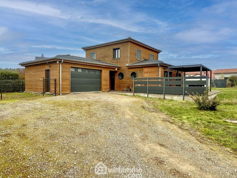 Maison - 122 m² - 5 pièces