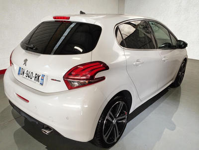 Peugeot 208 1.2 Thp¨110 Gt Line 5p