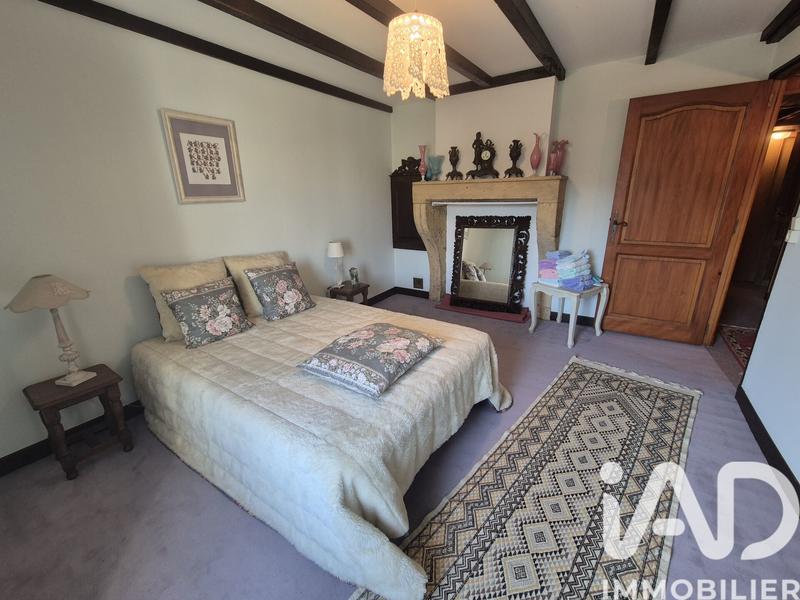 Maison - 150 m² - 8 pièces