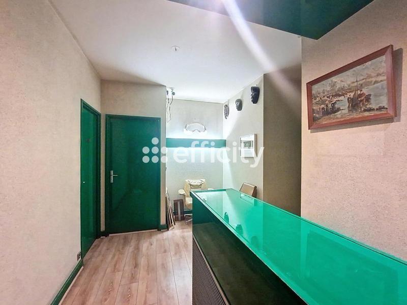 Bureau - 94 m² - 5 pièces