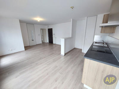 Appartement - 66 m² - 3 pièces