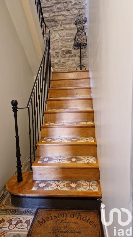 Maison - 408 m² - 12 pièces