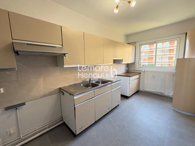 Appartement - 83 m² - 4 pièces