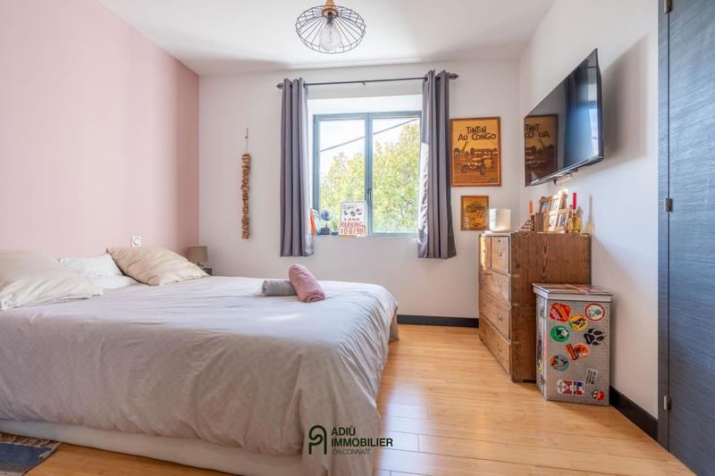 Maison - 316 m² - 6 pièces