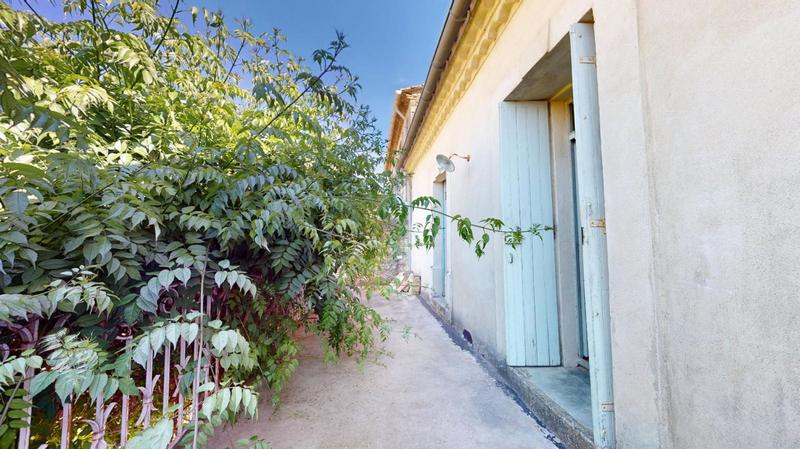 Maison - 235 m² - 5 pièces