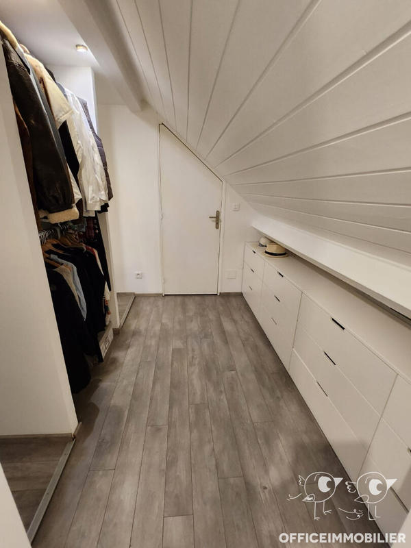 Appartement - 120 m² - 4 pièces