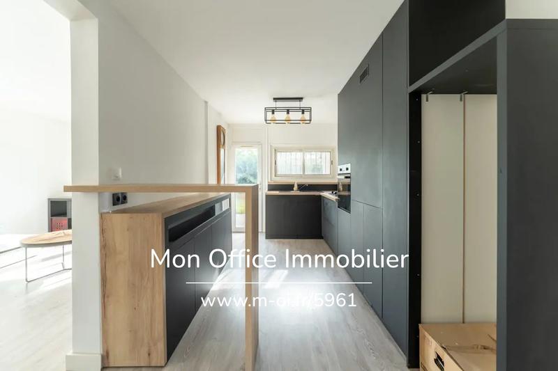 Maison - 120 m² - 4 pièces