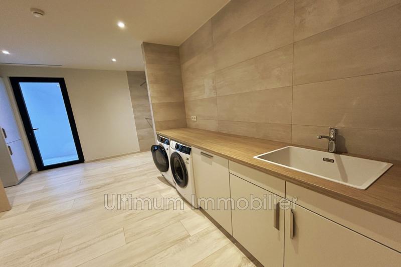 Villa - 380 m² - 7 pièces