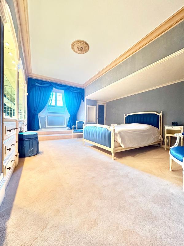 Maison - 171 m² - 6 pièces