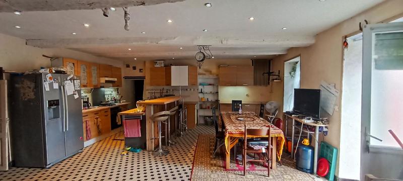 Maison - 165 m² - 7 pièces