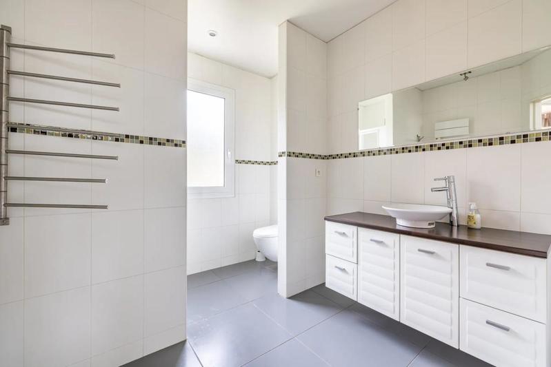 Maison d'architecte - 271 m² - 10 pièces