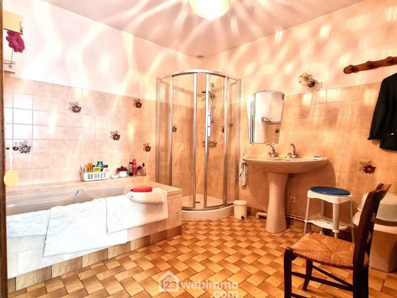 Maison - 160 m² - 6 pièces