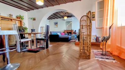 Maison - 110 m² - 8 pièces