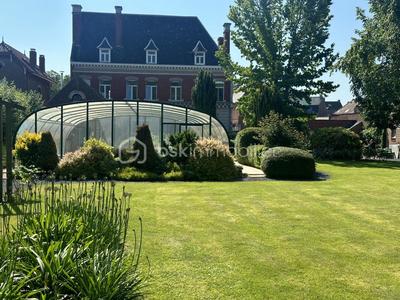 Maison de maîtres - 360 m² - 16 pièces