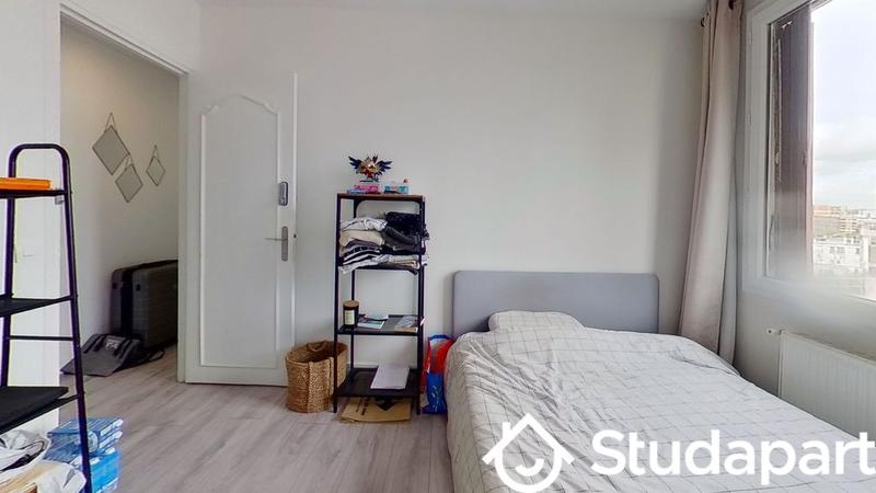 Chambre - 63 m² - 1 pièce