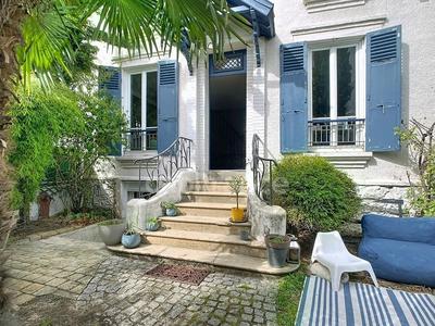 Maison - 119 m² - 6 pièces