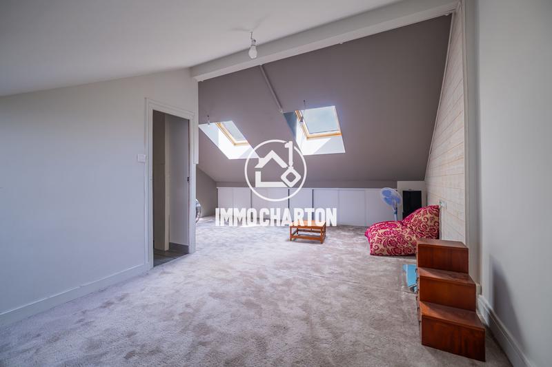 Maison ancienne - 163 m² - 8 pièces