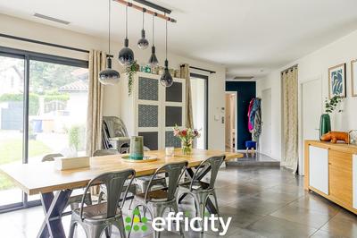 Maison - 175 m² - 7 pièces