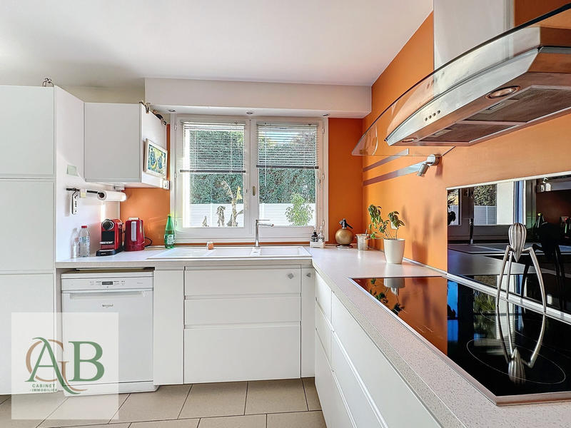 Maison - 159 m² - 5 pièces