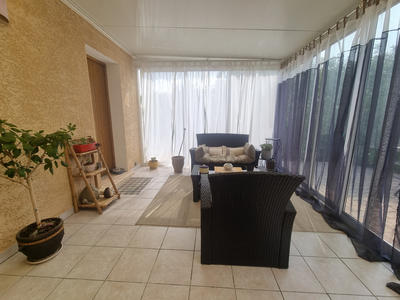 Maison - 90 m² - 3 pièces